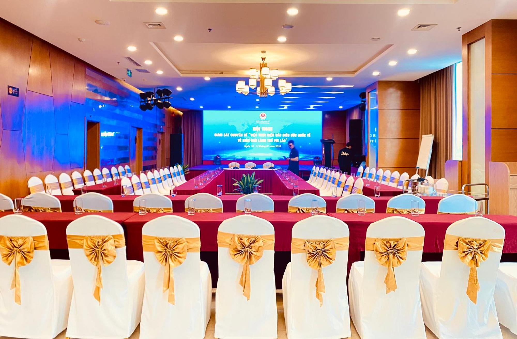 Muong Thanh Cua Dong Hotel Вінь Екстер'єр фото