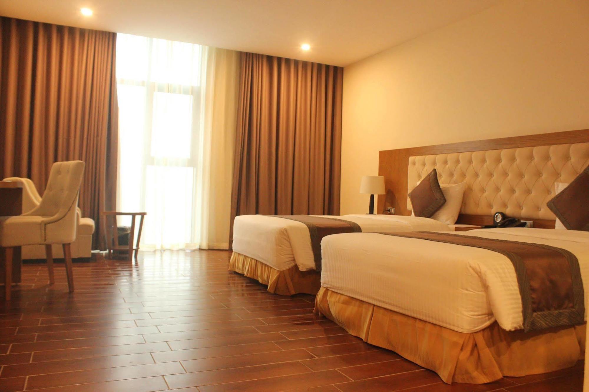 Muong Thanh Cua Dong Hotel Вінь Екстер'єр фото