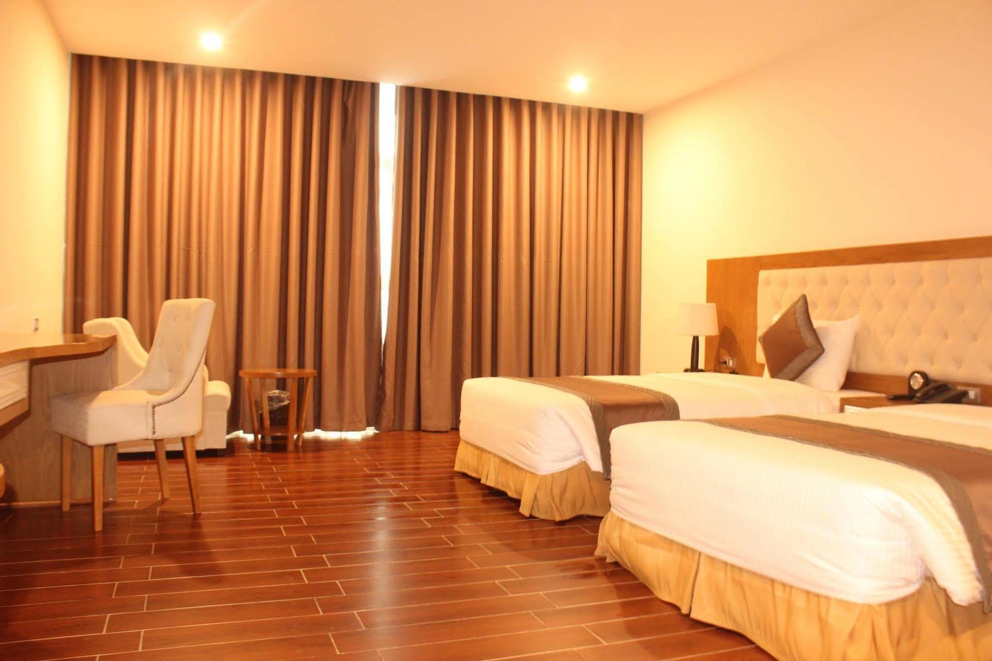 Muong Thanh Cua Dong Hotel Вінь Екстер'єр фото