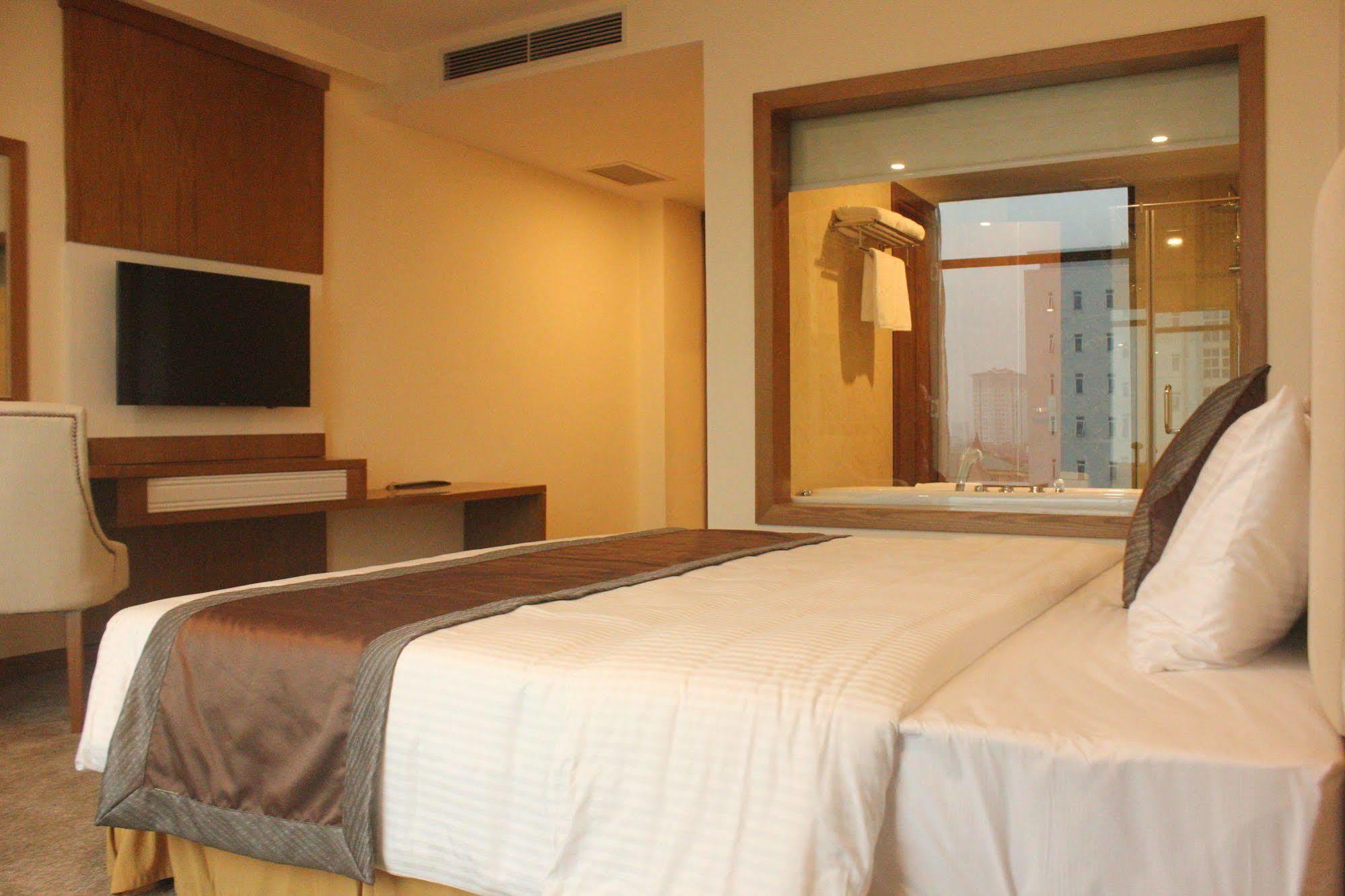Muong Thanh Cua Dong Hotel Вінь Екстер'єр фото